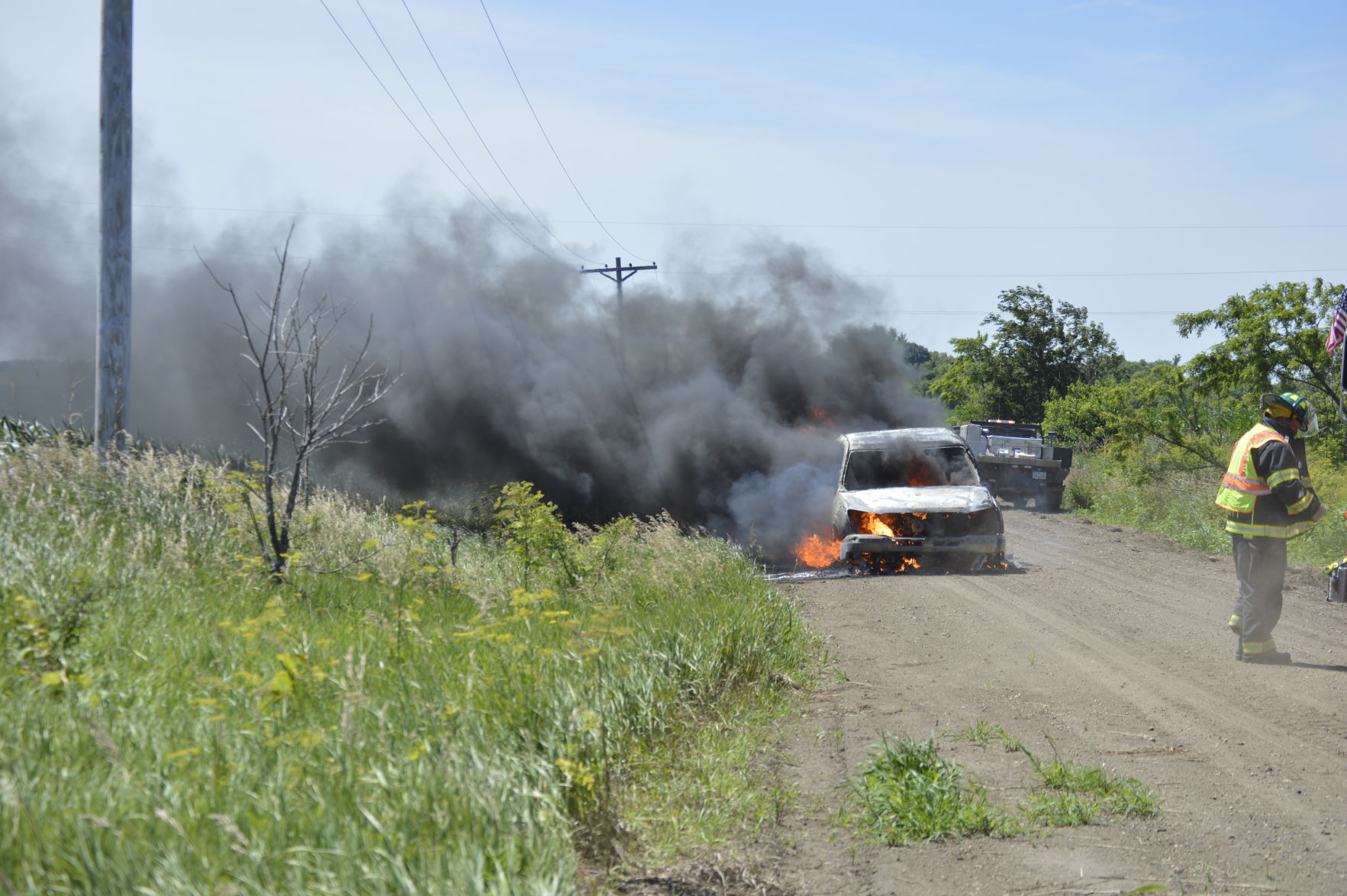 Wed. Car Fire (9).JPG